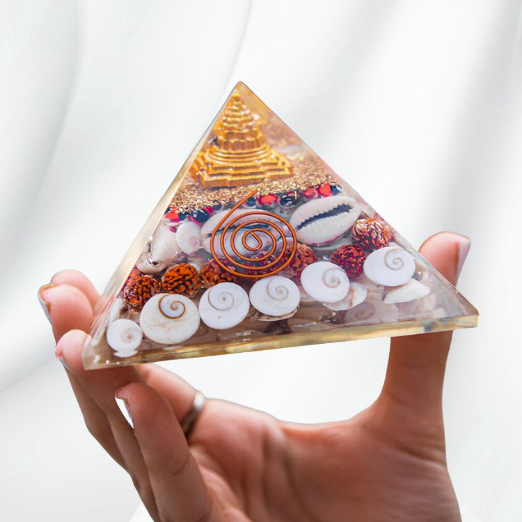 Dhan Laxmi Shree Yantra Orgon Pyramid - Samriidhhii Store