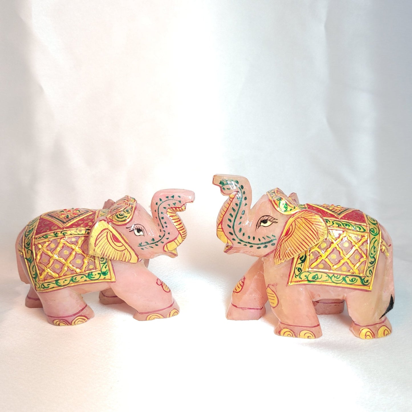 Crystal Rose Quartz Elephant - Samriidhhii Store